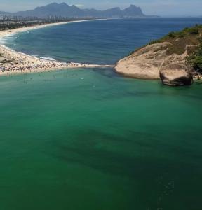 Retreat in Recreio, Close to the Beach and Nature