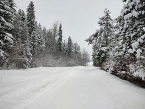 Szept - Biały Domek