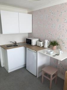 Basingstoke En Suite Room in Garden Annex