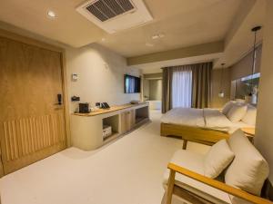 La Gaia - Adult Only