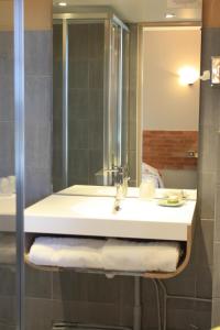 Hotels Logis Hotel la Ferme : photos des chambres
