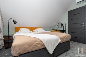 Green Wood Prestige House