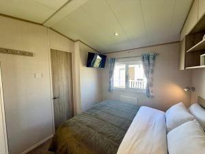 Tide and Seek - Kingfisher 345