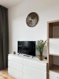 REAL Living by REFA Balcony Retreat 91