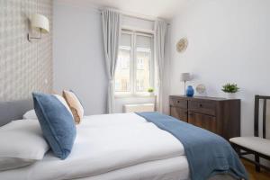 Unique Rzeszowska Apartment in Kazimierz by Noclegi Renters