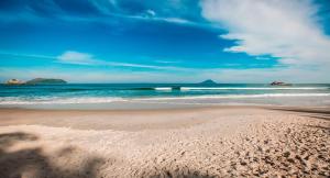 Juquehy - 5 suites em condomínio 6 casas com zelador