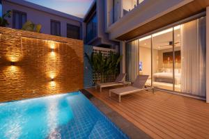 Duplex 5 & 4 BR Private Pool Villa - Laguna Phuket