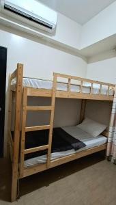 Cozy Modern 2 Bedroom 81 Newport Boulevard