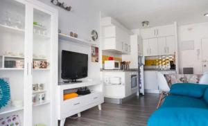 Playa Torrecilla, a un paso del centro peatonal!