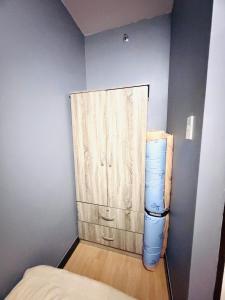 Modern style 2BR Condo Good for 6 Packs Near NAIA