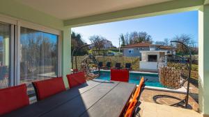 Beautiful villa Petar with pool in Brtonigla