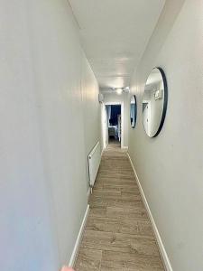 Eastcote Place Apartment