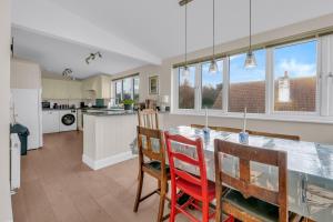 Jarrahdale Beach View Apartment - Pass the Keys