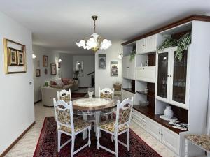 Nel borgo di Zia Alma