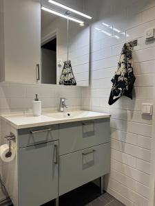 Entinen Alkon HELSINKI 13 myymälä - nyt moderni ja viihtyisä koti