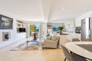 Beautiful 4b Townhouse