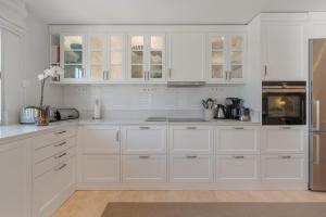 Beautiful 4b Townhouse