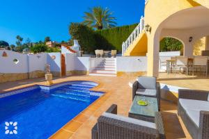 Villa Diva by Abahana Villas