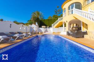 Villa Diva by Abahana Villas