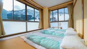 도카마치 Yuzawa YUKITORA 雪虎 숙소 로비