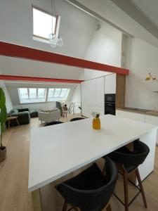 Duplex design et élégant au cœur de Bruxelles