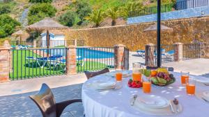 Casa Berrocal Álora by Ruralidays