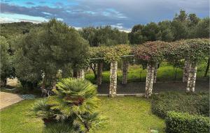 Cozy Apartment In Trpanj With Wifi