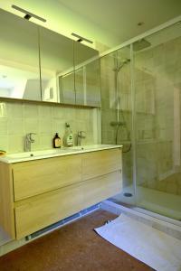 Grand refuge de campagne Piscine Forêt et Etang privé