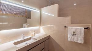 Villa El Arco Iris de la Montana Sayalonga by Ruralidays