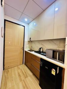 Urban Luxury Studio Apartment