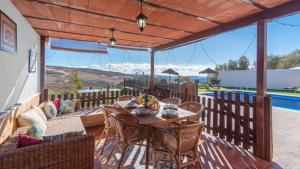 Casa La Pradera Antequera by Ruralidays