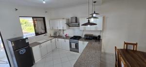 Becky Homes Diani Beach - 2BR with AC & Pool