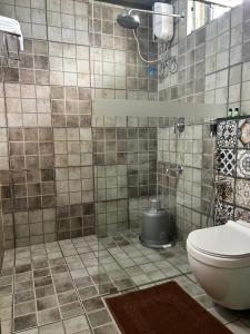 Kudayathoor Mountain Vista - Luxury Farmstay