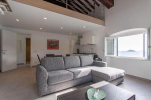 Elba Sea View apartment by Villaflair