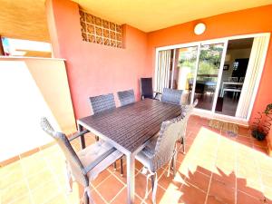 M & M Reserva de Marbella - EaW Homes