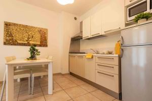 Modern apartment with pool and garden