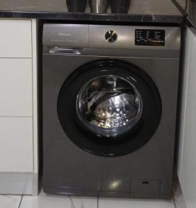 OakwayGuestSuit2 Private 1 Bed Kitchen Bath Aircon