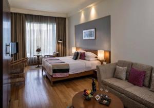 Atlantiis suites By Signature Stayz Girjaghar Near Vishwanath Temple