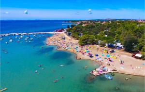 Amazing Home In Privlaka With Wifi