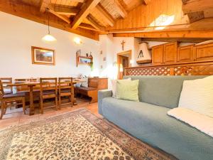 Casa Flora -lakefront and Tre Cime view