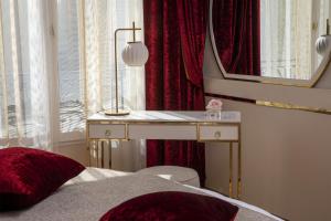 Paris jAdore Hotel & Spa