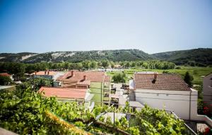 1 Bedroom Awesome Apartment In Lopar