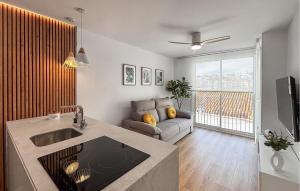 1 Bedroom Gorgeous Apartment In Torre Del Mar