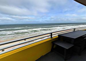 Wyndham Ocean Walk 1505 Vacation in Comfort and luxury - 1 BR Direct Oceanfront