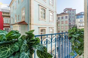 GuestReady - The cat Studios