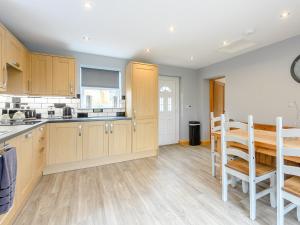 4 Bed in Mablethorpe 78453