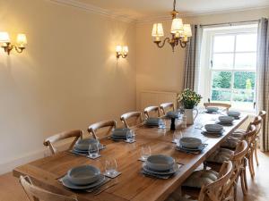 5 Bed in Stanley 96399