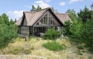 4 Bedroom Stunning Home In Blåvand