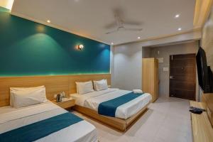 Hotel H One