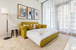 Unlock J One Downtown Dubai